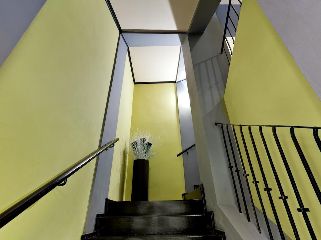 Oasis Prague Apartments Экстерьер фото