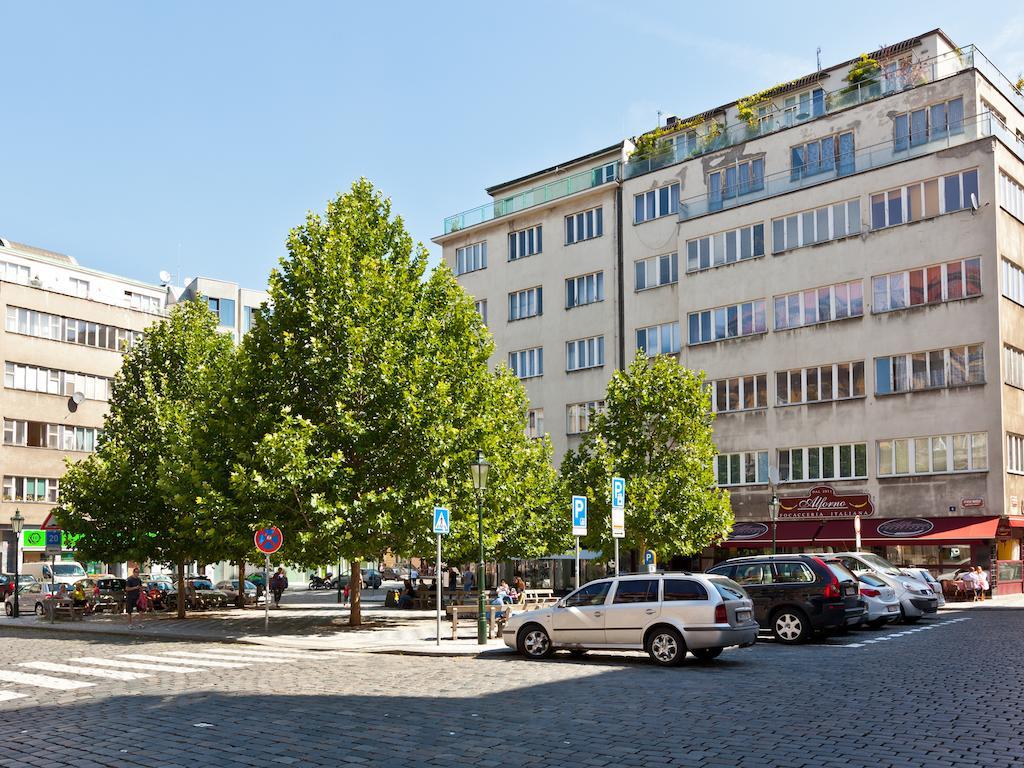 Oasis Prague Apartments Экстерьер фото