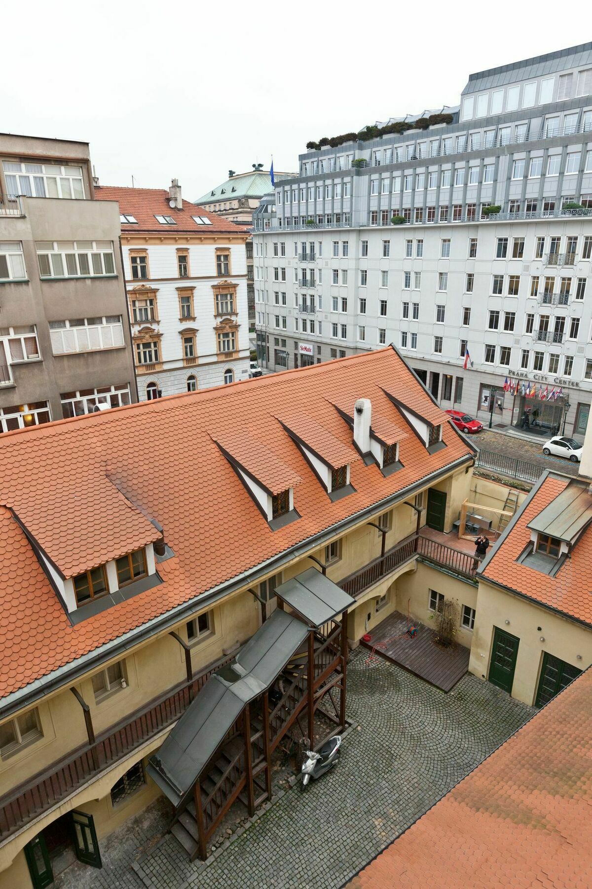 Oasis Prague Apartments Экстерьер фото
